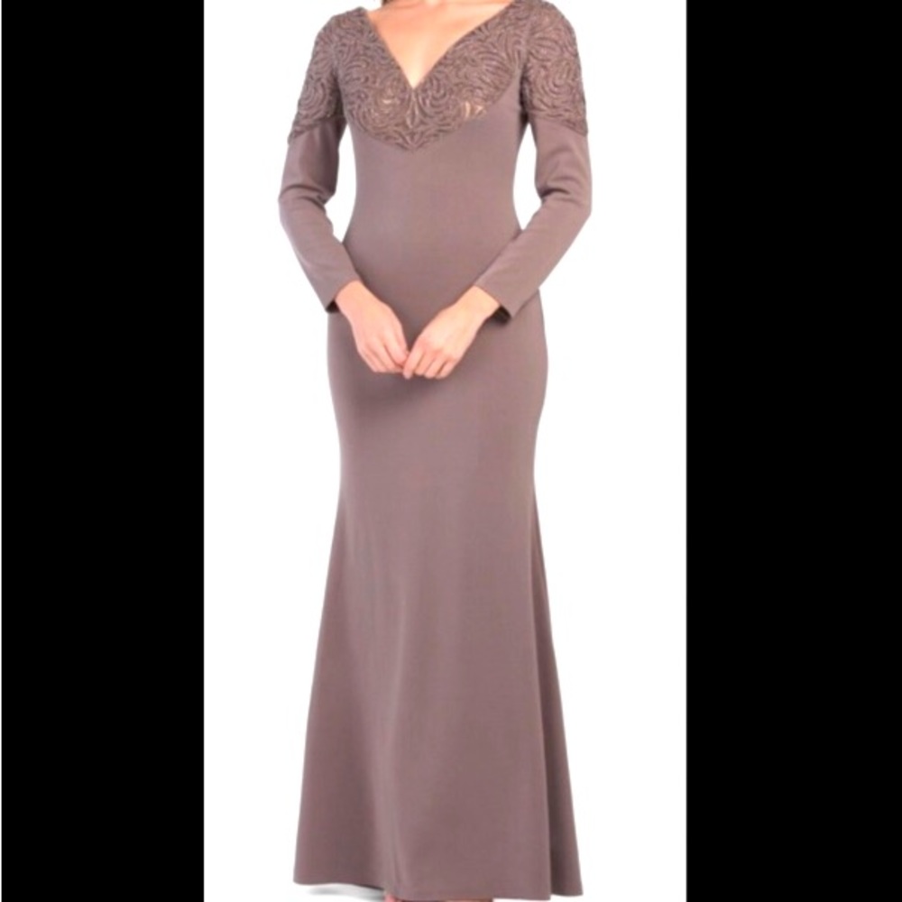 Gorgeous Badgley Mishka gown.